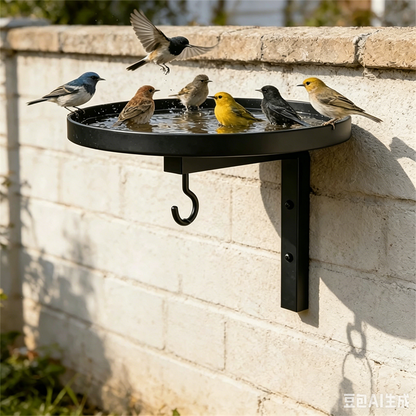 Vejrbestandigt Vægmonteret Fuglebad i Metal med Krog til Fuglefoder