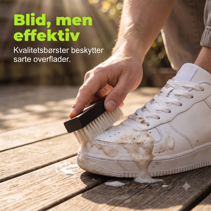 Rengøringsmiddel i skumform uden behov for vand til sneakers