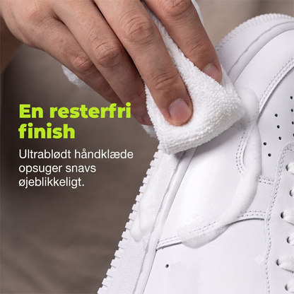 Rengøringsmiddel i skumform uden behov for vand til sneakers