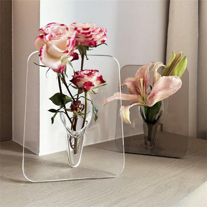 Pladsbesparende og gennemsigtig billedramme-vase med unikt design