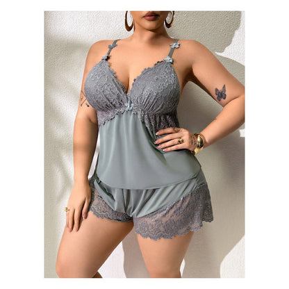 Luksuriøst Satin Pyjamassæt med Blonder – 2-Delt Nattøj med Camisole og Shorts
