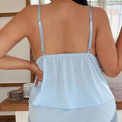 Luksuriøst Satin Pyjamassæt med Blonder – 2-Delt Nattøj med Camisole og Shorts
